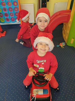 Gr.II, III, IV Wycieczka do wioski Mikołaja w Rowach