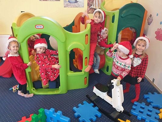 Gr.II, III, IV Wycieczka do wioski Mikołaja w Rowach