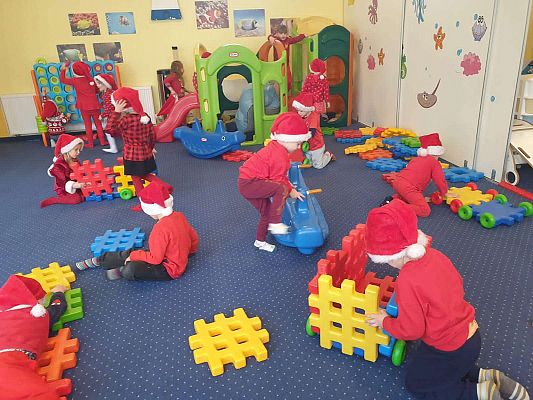 Gr.II, III, IV Wycieczka do wioski Mikołaja w Rowach