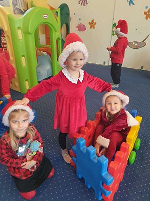 Gr.II, III, IV Wycieczka do wioski Mikołaja w Rowach