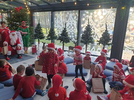 Gr.II, III, IV Wycieczka do wioski Mikołaja w Rowach