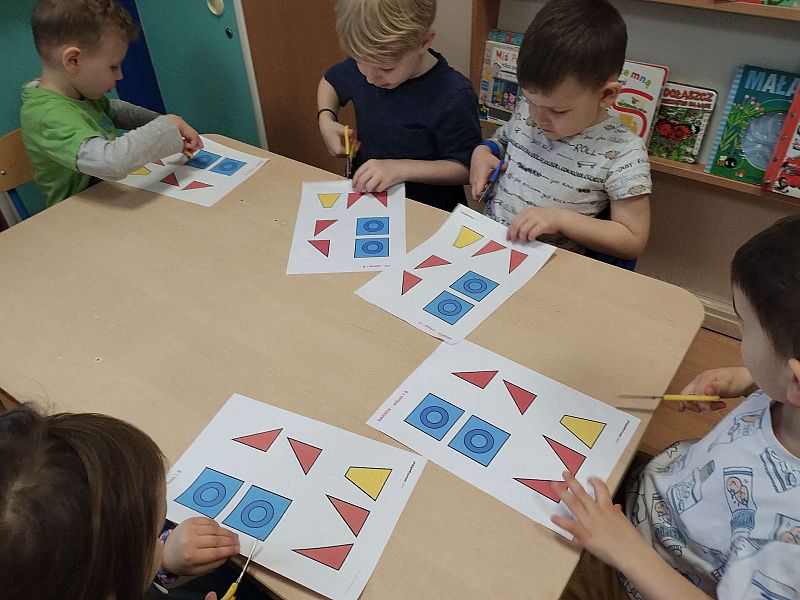 Grafika Gr. II Lekcja piąta - Kosmiczna przygoda